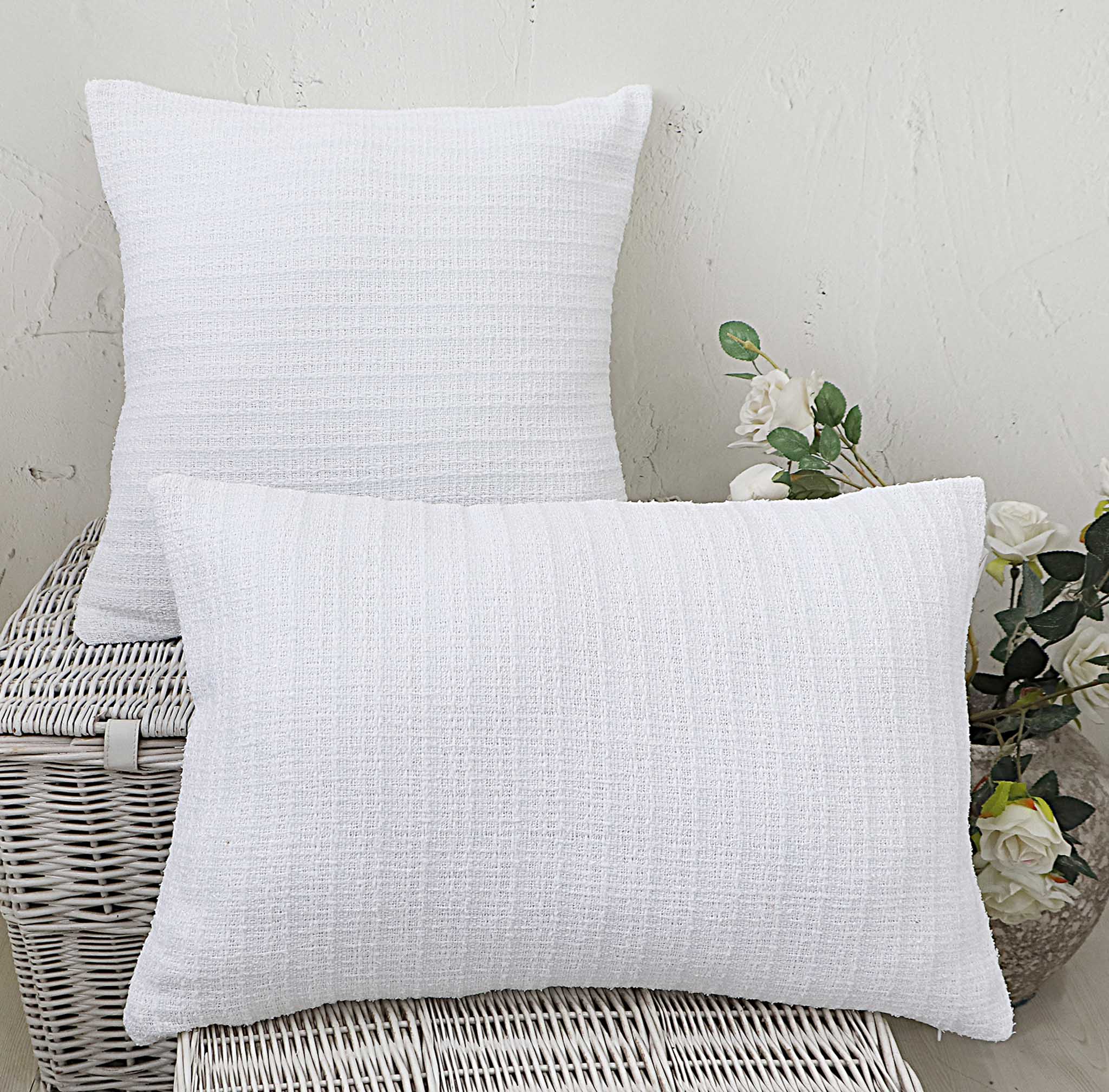 Yellow sierkussen Lucas Brilliant White polyester