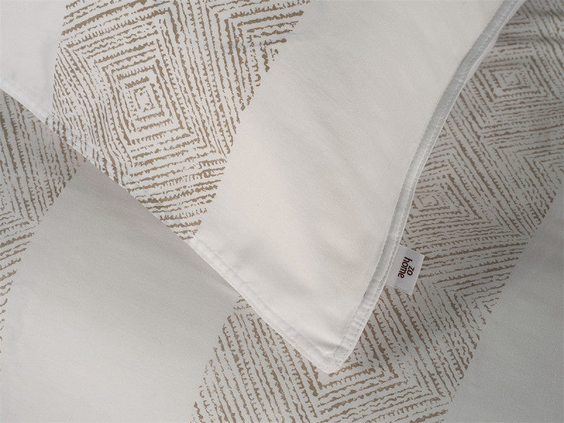 Zo Home Dekbedovertrek Satijn Tratti di Satinado Forest Sand