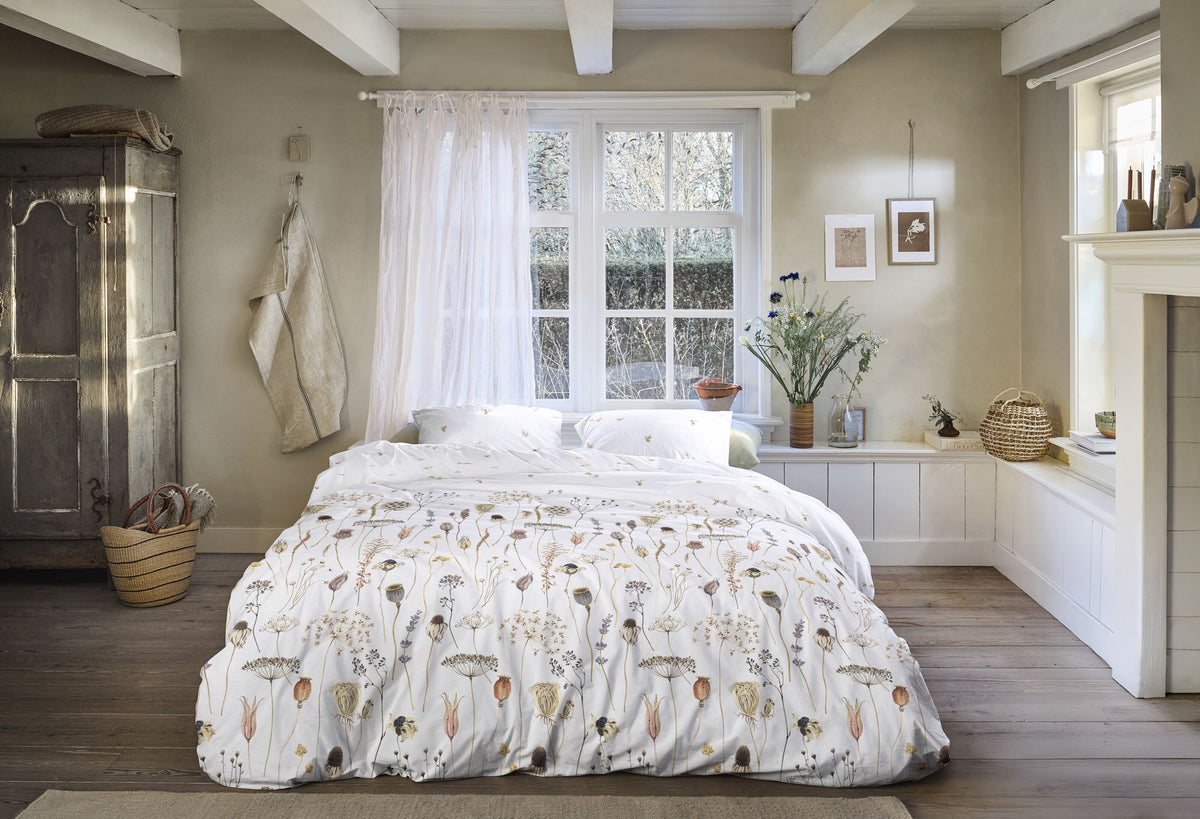 Ariadne at Home Dekbedovertrek Katoen Cosy Season Wit