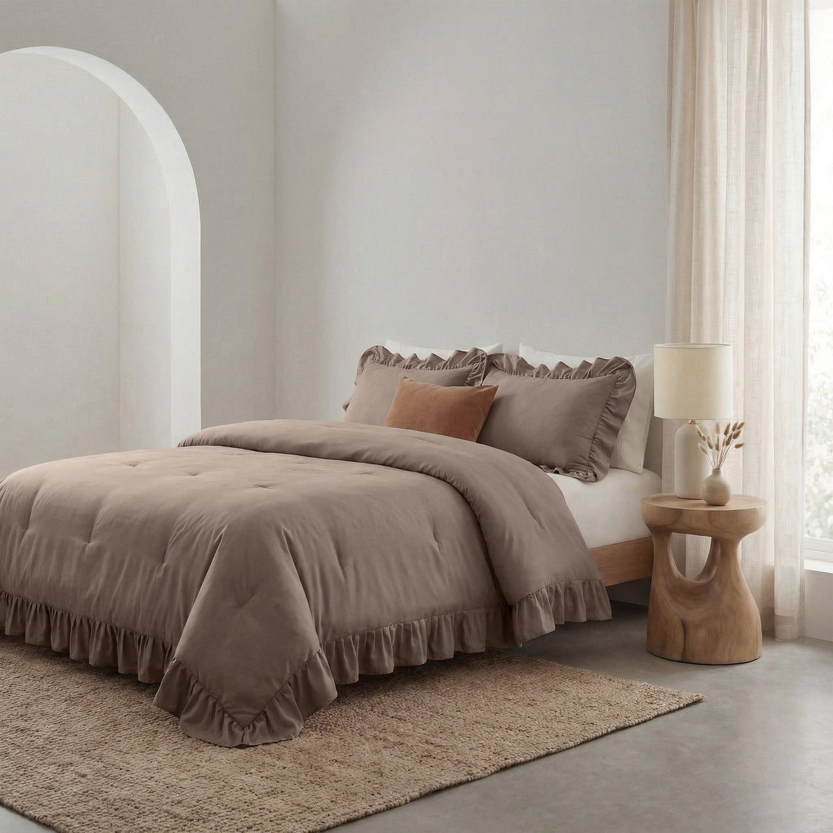Sleeptime lazy dekbed Ruffles Taupe