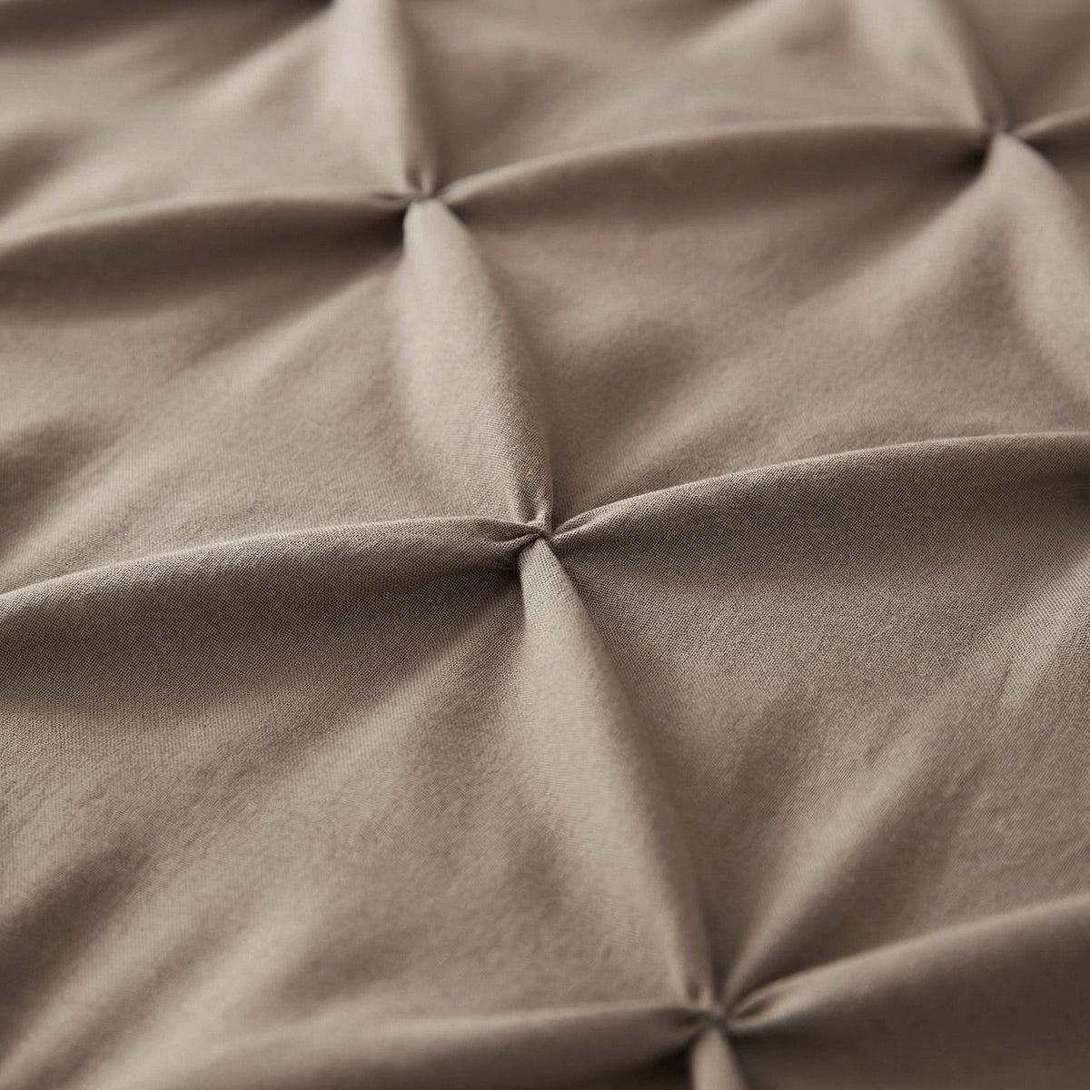 Sleeptime lazy dekbed Pintuck Taupe
