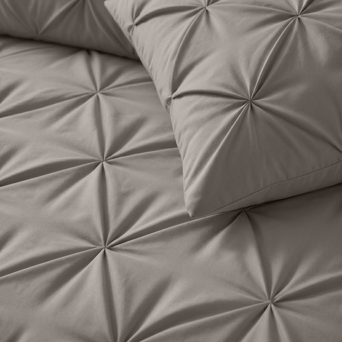 Sleeptime lazy dekbed Pintuck Taupe/Grijs