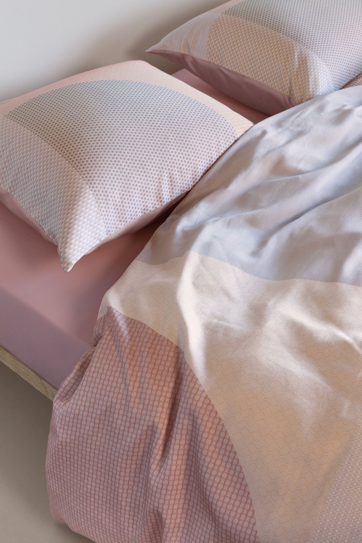 Beddinghouse Dutch Design Dekbedovertrek Satijn Gran Via Zand