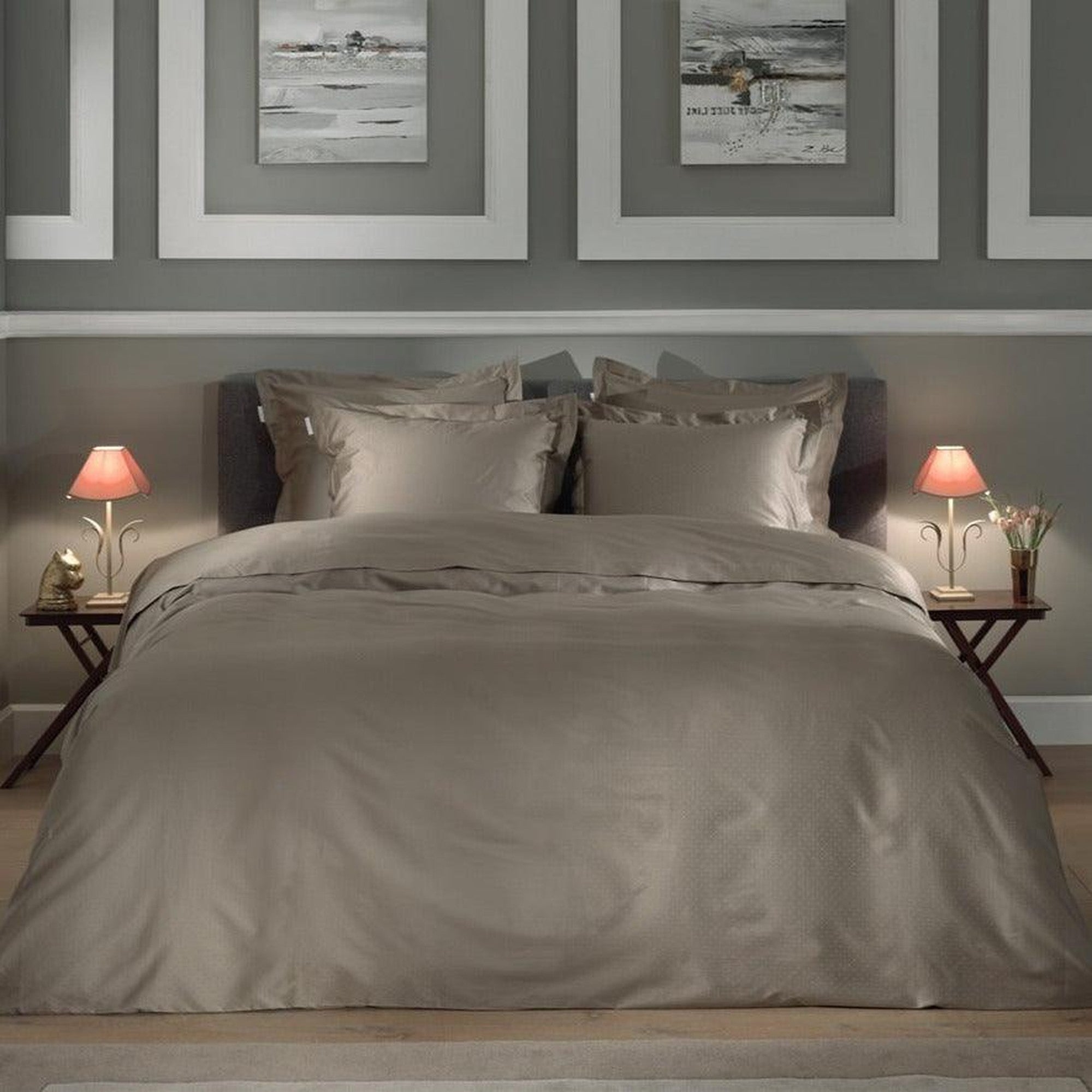 Heckettlane dekbedovertrek Punto taupe Grey satijn