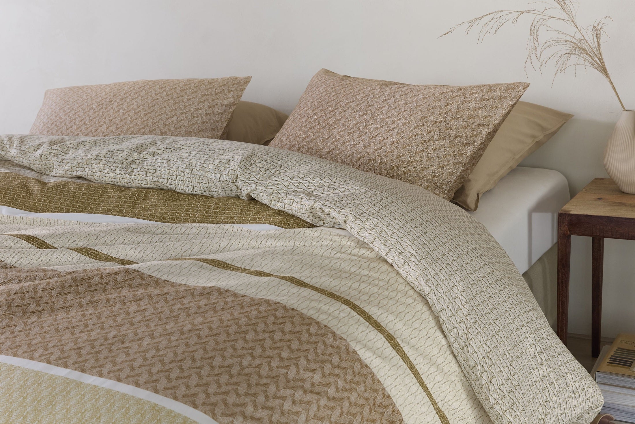 Beddinghouse Dekbedovertrek Satijn Hilde - Naturel